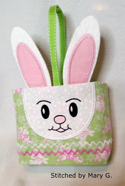 bunny gift bag for 6x10 hoops oma s place