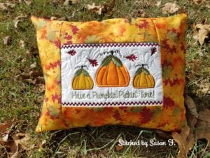 Pumpkin Pillow (6×10)