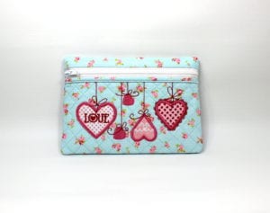 Heart Zippered Bag (5×7)
