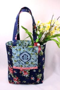 Monogram Tote (7×11)