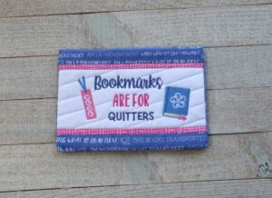 Bookmarks Mug Rug (5×7)