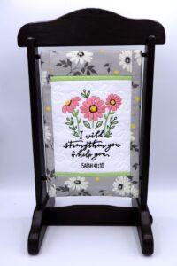 Inspirational Daisy Mini Quilt (7×11)