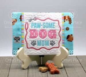 PAWsome Mom / Mum Mug Rug (5×7)